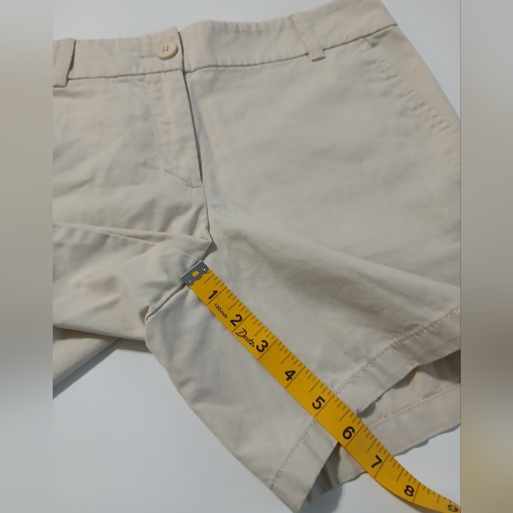 LOFT Women's Tan‎ Shorts - Picture 4 of 7